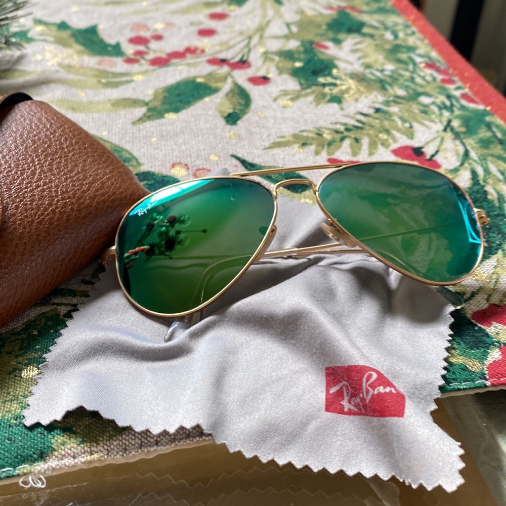 Ray-Ban Aviator Flash Glasses